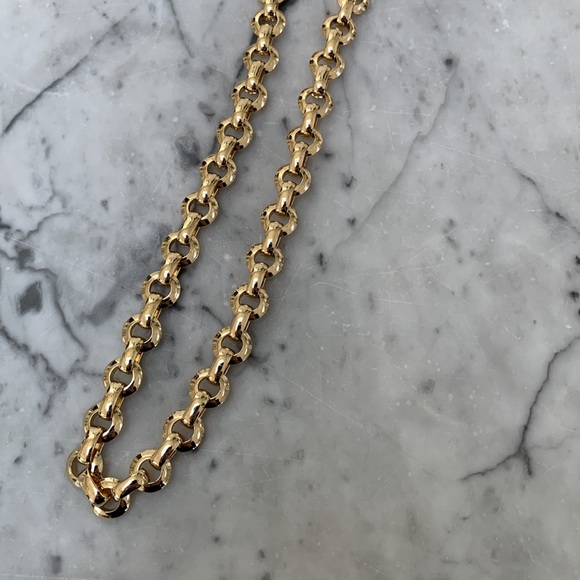 Gold Chain Necklace - Picture 3 of 4